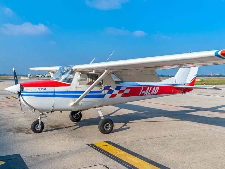 I-ALAD Cessna Reims F150J (VFR)
